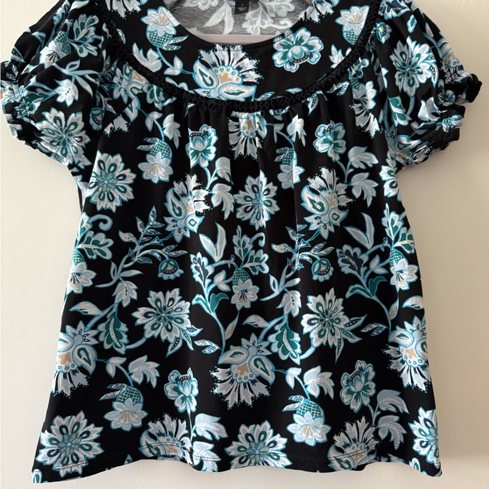 Ann Taylor Factory Black and Blue Floral Blouse